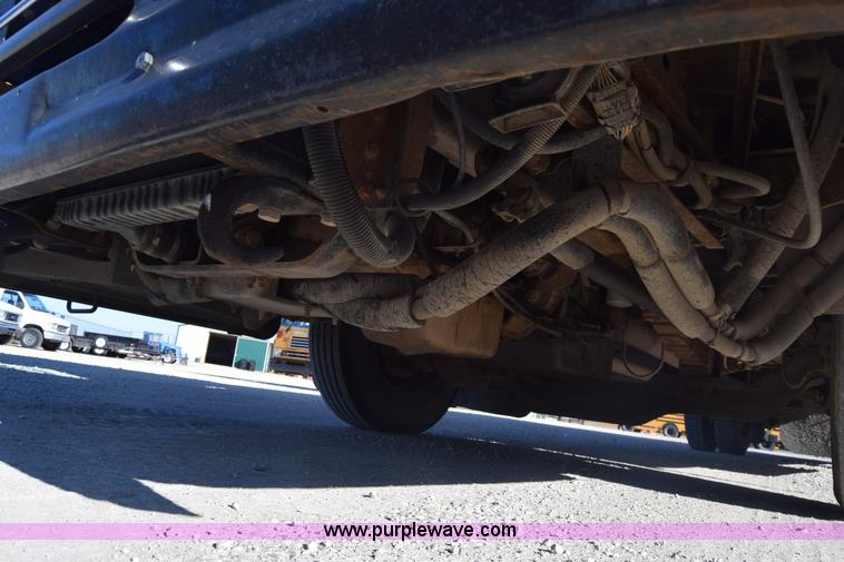 image for item K4972 1994 Blue Bird TC2000 school bus