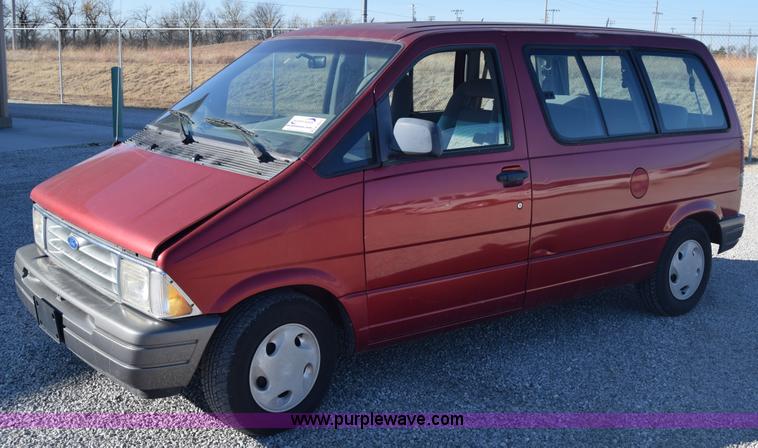 image for item K4973 1997 Ford Aerostar XLT van