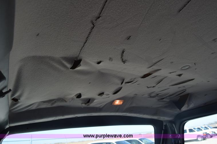 image for item K4973 1997 Ford Aerostar XLT van