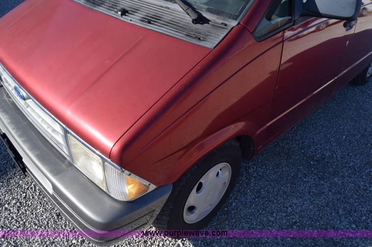 image for item K4973 1997 Ford Aerostar XLT van