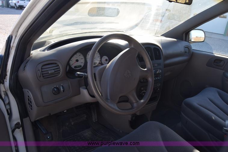 image for item K4974 2001 Dodge Grand Caravan SE van