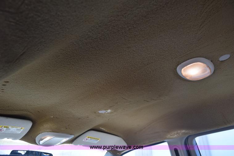 image for item K4974 2001 Dodge Grand Caravan SE van