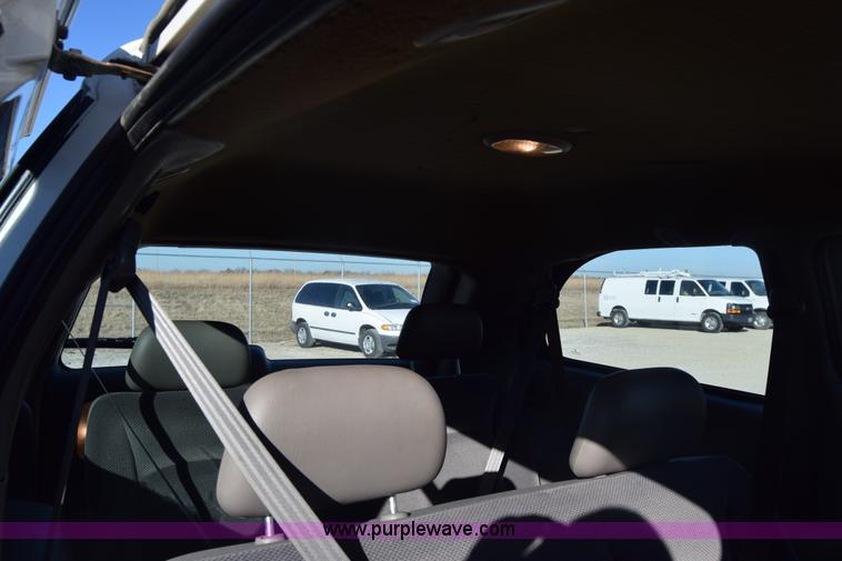 image for item K4974 2001 Dodge Grand Caravan SE van