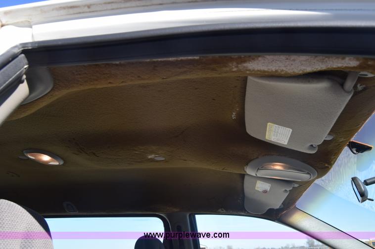 image for item K4974 2001 Dodge Grand Caravan SE van