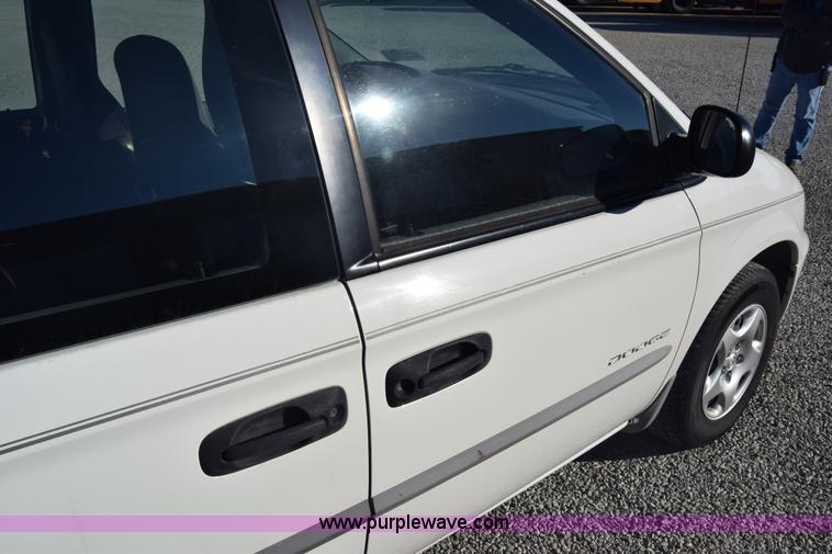 image for item K4974 2001 Dodge Grand Caravan SE van
