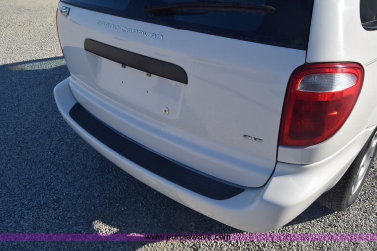 image for item K4974 2001 Dodge Grand Caravan SE van