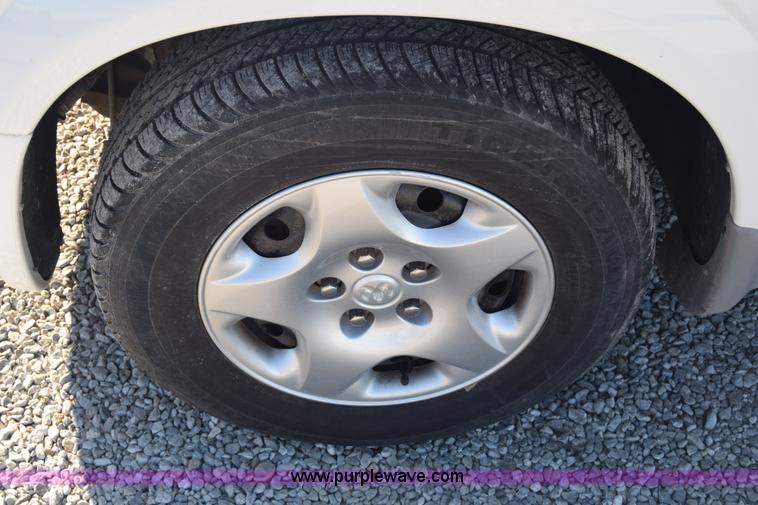 image for item K4974 2001 Dodge Grand Caravan SE van