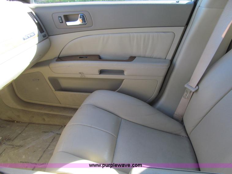 image for item L1820 2005 Cadillac STS