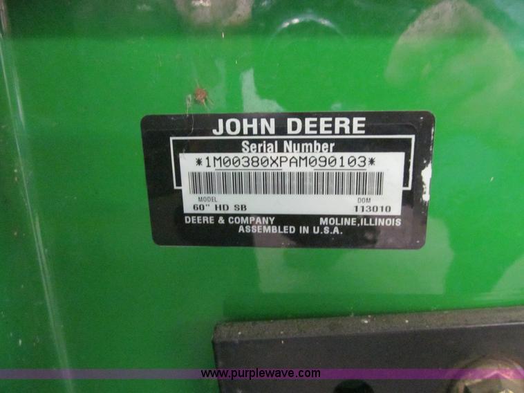 image for item L1832 2011 John Deere 1565 Series II lawn tractor