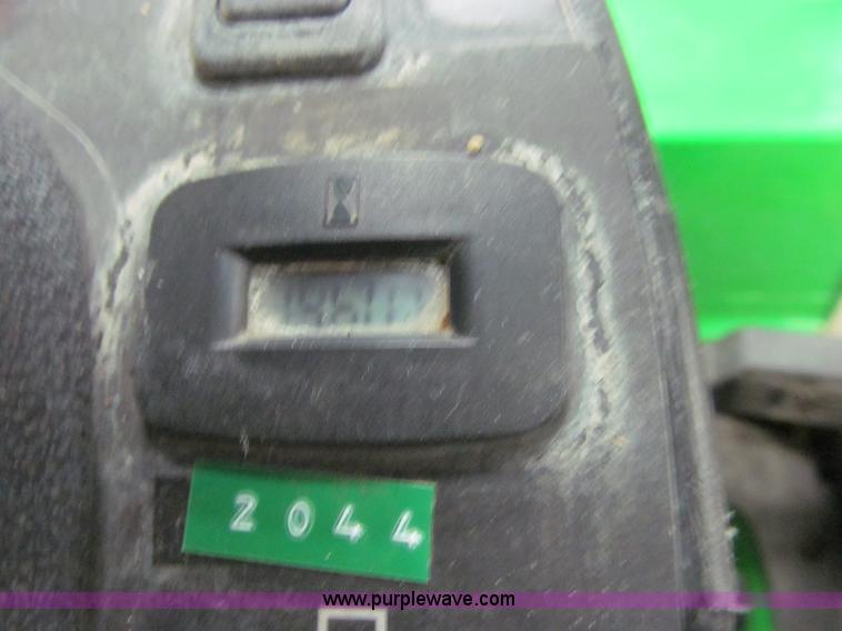 image for item L1832 2011 John Deere 1565 Series II lawn tractor