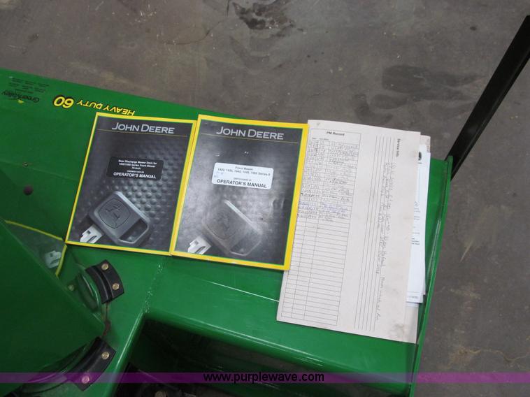 image for item L1832 2011 John Deere 1565 Series II lawn tractor