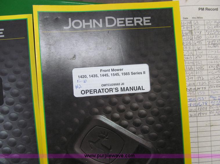 image for item L1832 2011 John Deere 1565 Series II lawn tractor