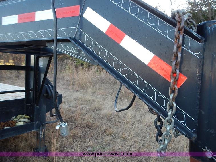 image for item L3519 2008 PJ equipment trailer