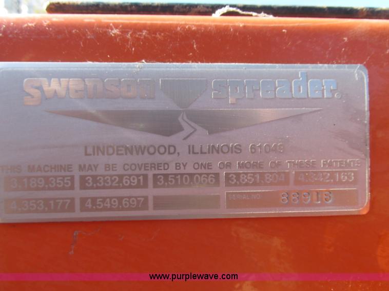 image for item L4122 1986 Ford F350 pickup truck