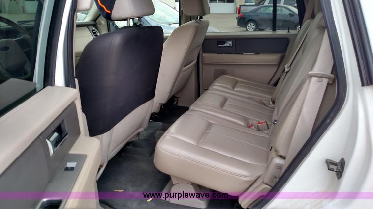 image for item L6019 2008 Ford Expedition XLT SUV