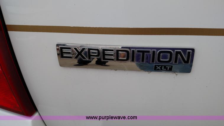 image for item L6019 2008 Ford Expedition XLT SUV