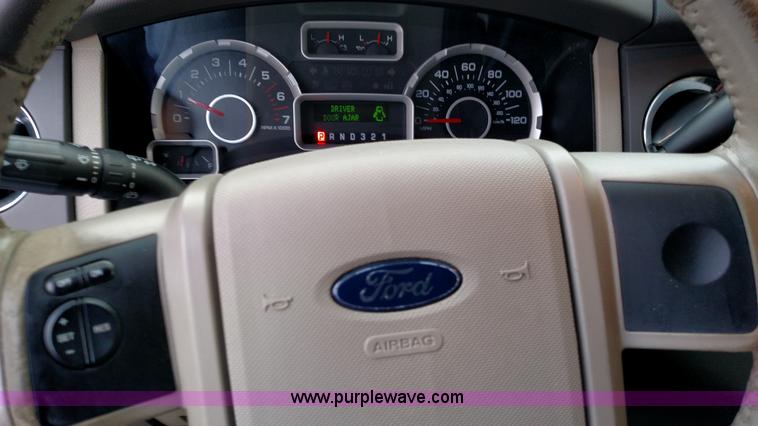 image for item L6019 2008 Ford Expedition XLT SUV