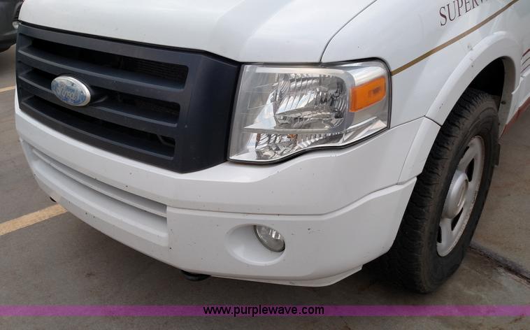 image for item L6019 2008 Ford Expedition XLT SUV