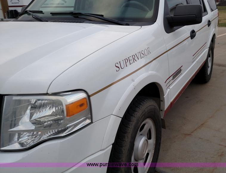 image for item L6019 2008 Ford Expedition XLT SUV