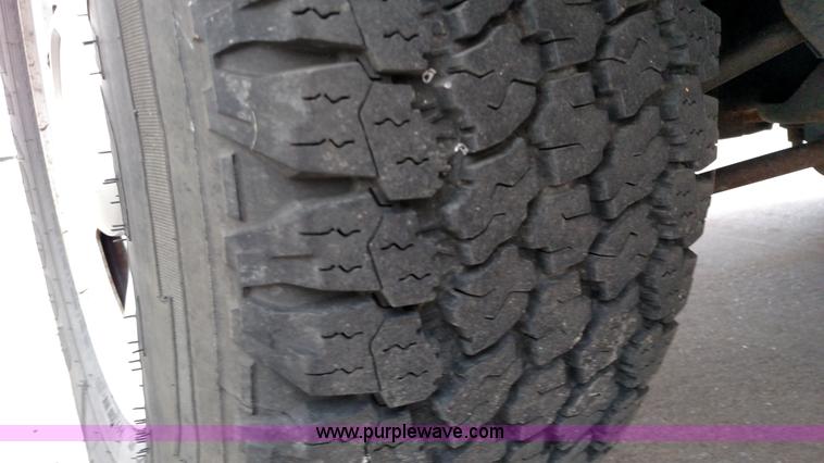 image for item L6019 2008 Ford Expedition XLT SUV