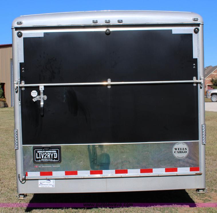 image for item L6022 2013 Wells CVGT3227 enclosed cargo trailer
