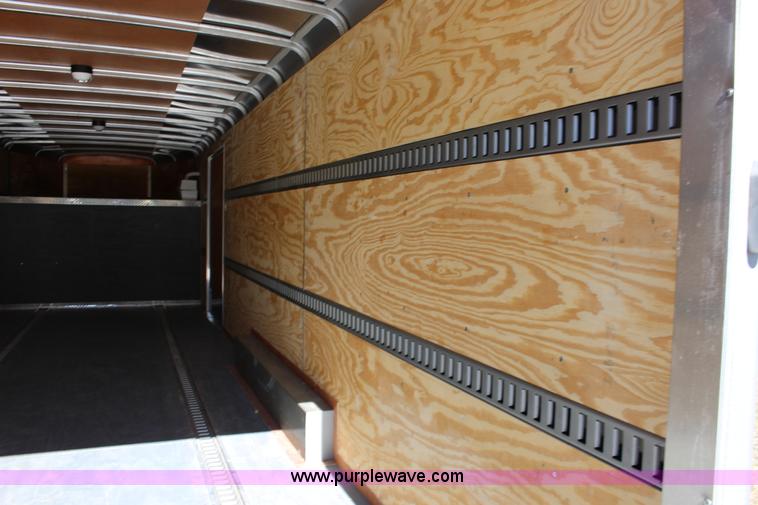 image for item L6022 2013 Wells CVGT3227 enclosed cargo trailer