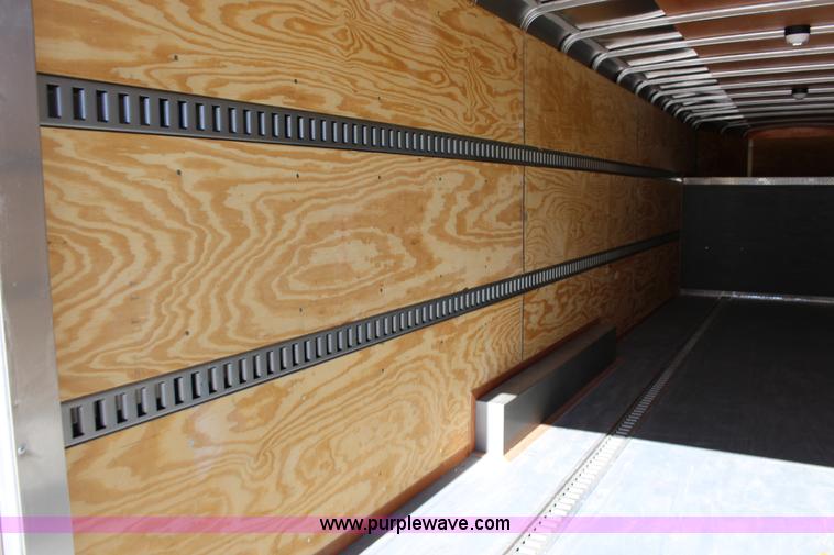 image for item L6022 2013 Wells CVGT3227 enclosed cargo trailer