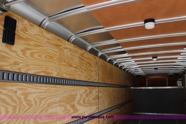 image for item L6022 2013 Wells CVGT3227 enclosed cargo trailer