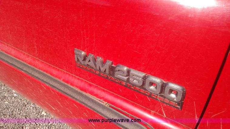 image for item L6034 2001 Dodge Ram 2500 Quad Cab pickup truck