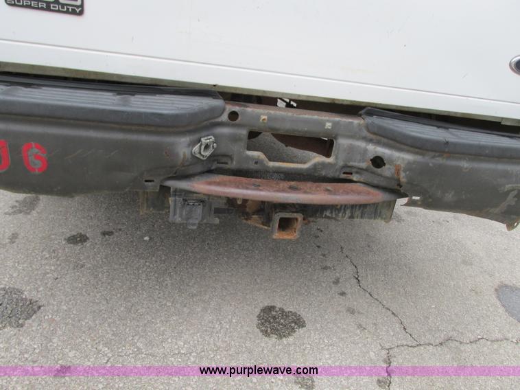 image for item N9262 2000 Ford F250 Super Duty XL pickup truck