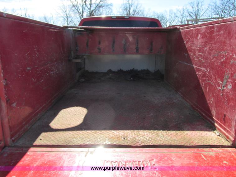 image for item N9273 1998 Chevrolet Cheyenne 3500 service truck