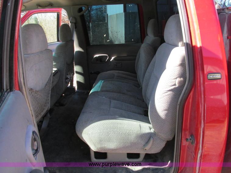 image for item N9273 1998 Chevrolet Cheyenne 3500 service truck