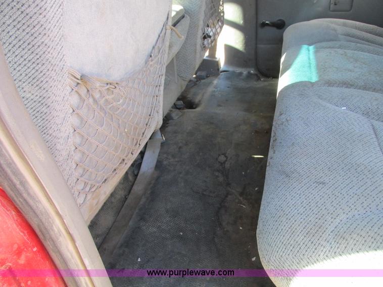 image for item N9273 1998 Chevrolet Cheyenne 3500 service truck