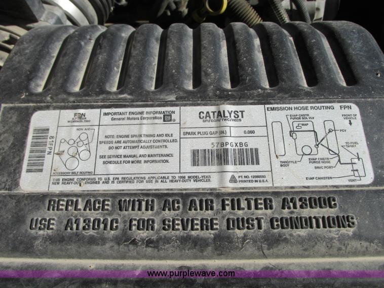 image for item N9273 1998 Chevrolet Cheyenne 3500 service truck