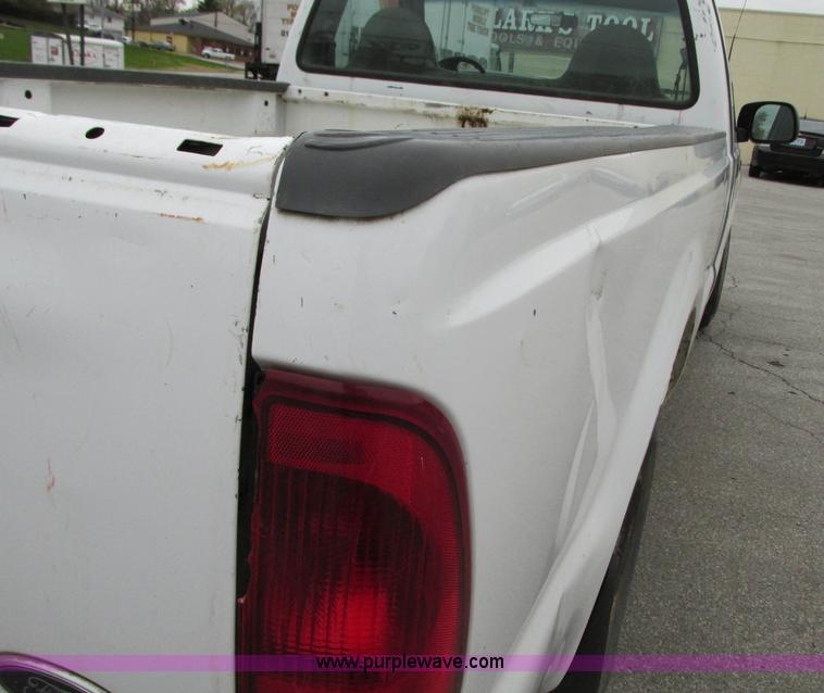 image for item N9276 2000 Ford F250 Super Duty XL