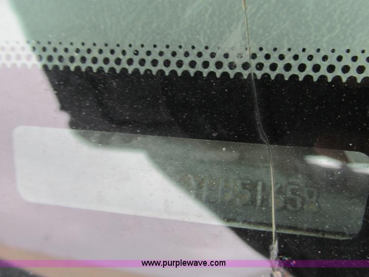 image for item N9276 2000 Ford F250 Super Duty XL