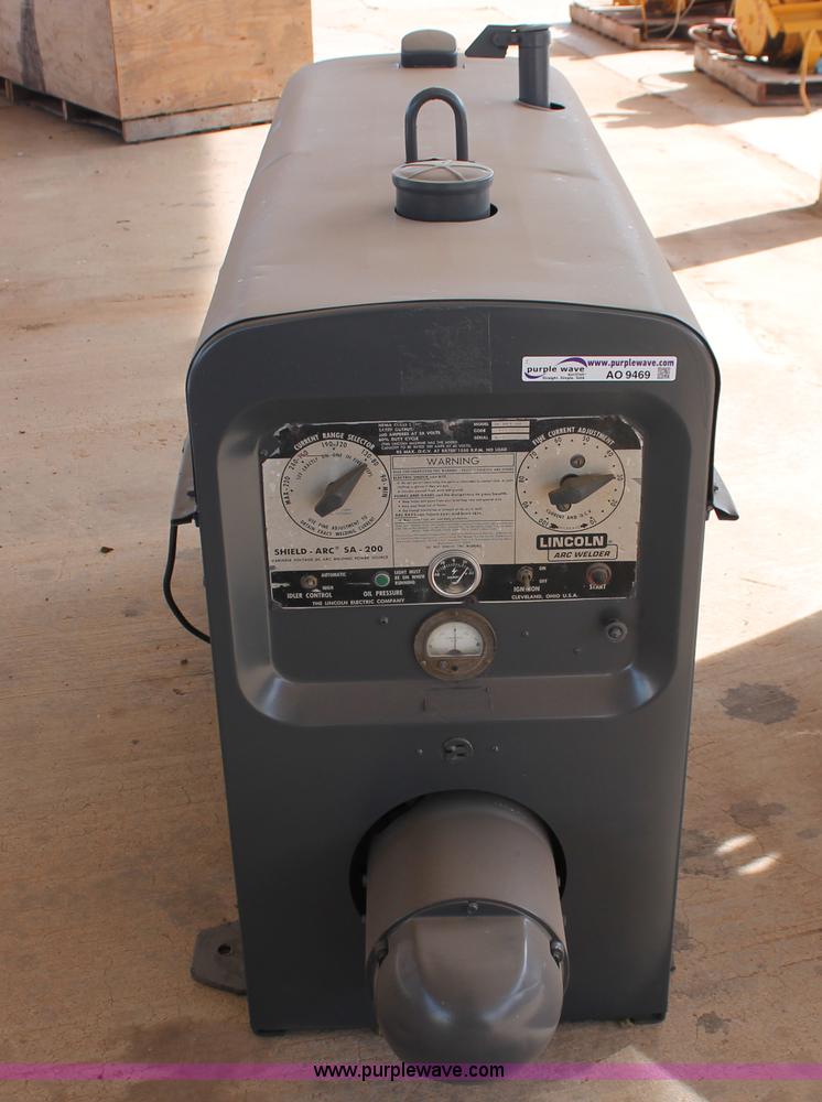 image for item AO9469 Lincoln SA-200-F-163 welder