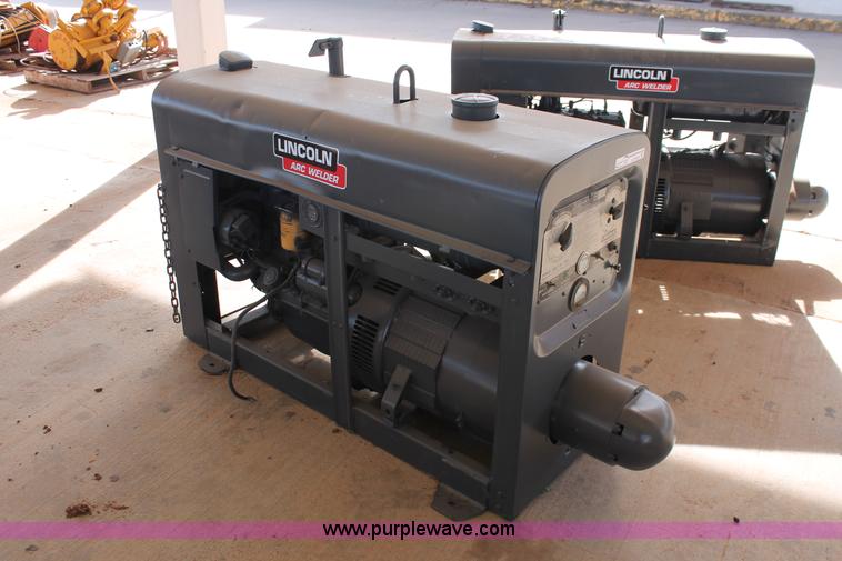 image for item AO9469 Lincoln SA-200-F-163 welder