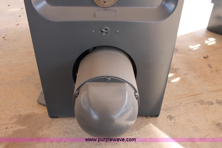 image for item AO9469 Lincoln SA-200-F-163 welder