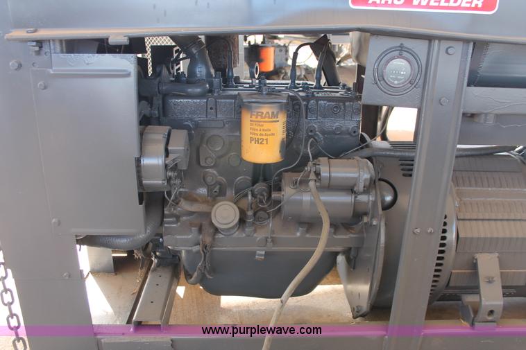 image for item AO9469 Lincoln SA-200-F-163 welder