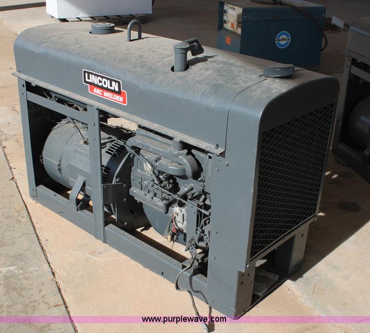 image for item AO9470 Lincoln SA-200-F-163 welder