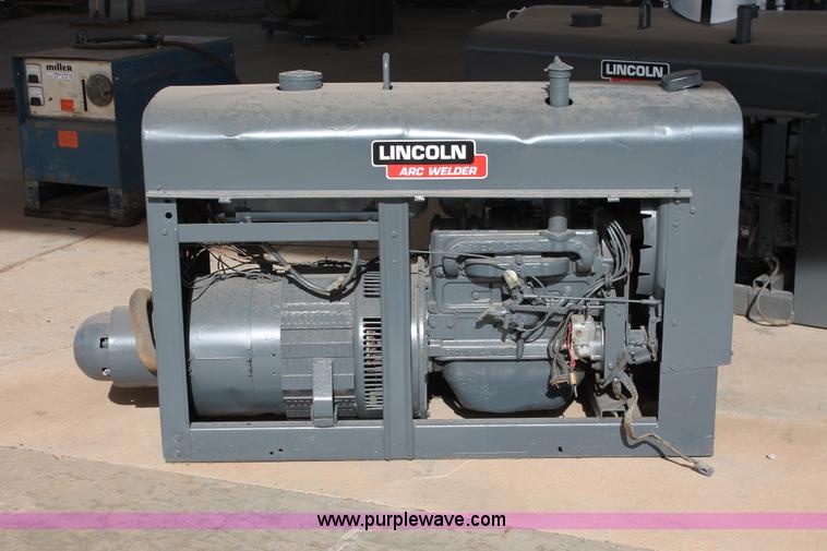 image for item AO9470 Lincoln SA-200-F-163 welder