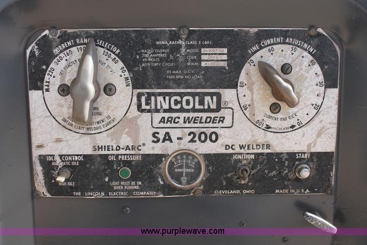 image for item AO9470 Lincoln SA-200-F-163 welder