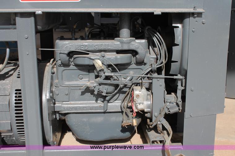 image for item AO9470 Lincoln SA-200-F-163 welder