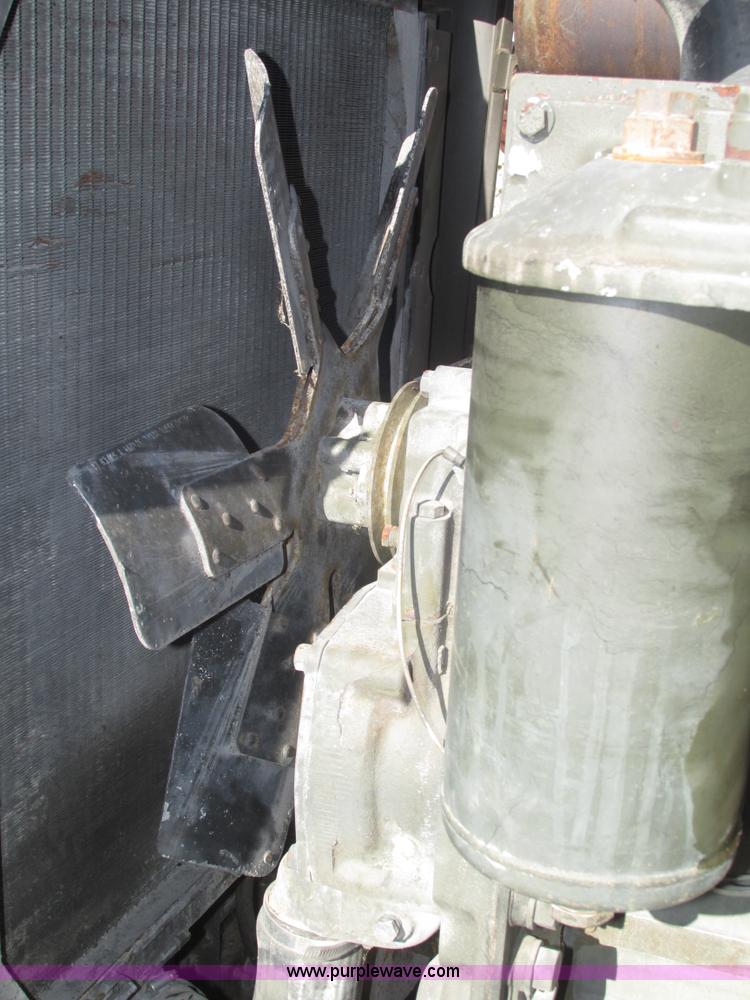 image for item AV9034 1985 Caterpillar 3306 turbo diesel engine