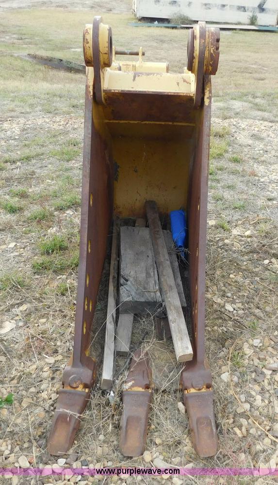 image for item AW9404 Caterpillar excavator bucket