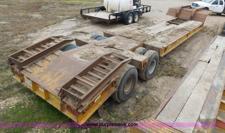 image for item AW9406 1978 Alabama Lowboy MTS 25 AW equipment trailer