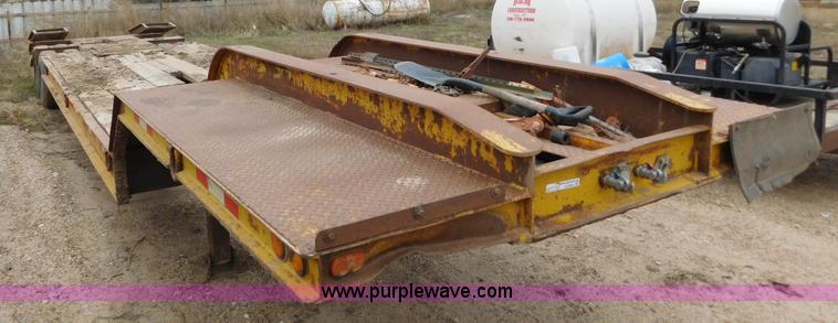image for item AW9406 1978 Alabama Lowboy MTS 25 AW equipment trailer