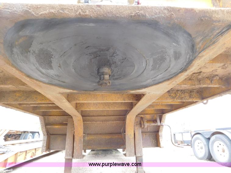 image for item AW9406 1978 Alabama Lowboy MTS 25 AW equipment trailer