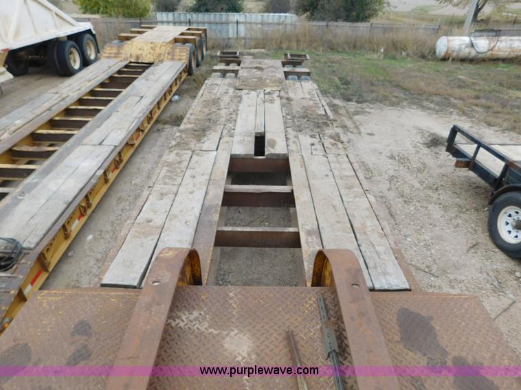 image for item AW9406 1978 Alabama Lowboy MTS 25 AW equipment trailer